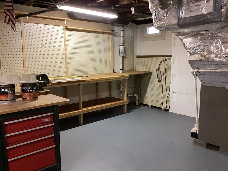 225 N Grant St — Photo 49