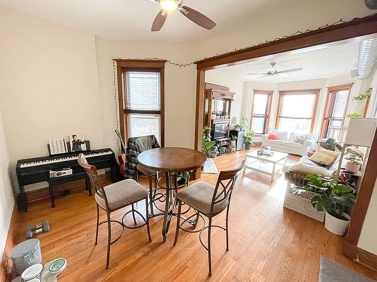 3339 N. Lincoln Ave. — Photo 4