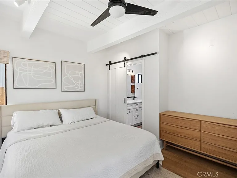 31888 Hillside Ln — Photo 25