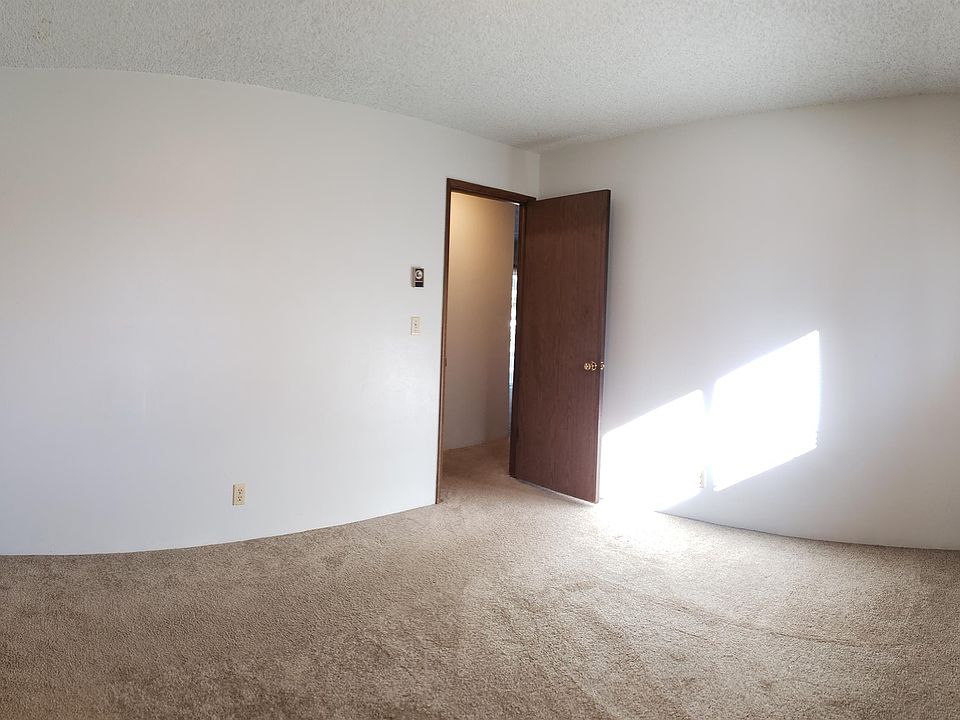 2nd image of 14971 N Alabama St APT 3