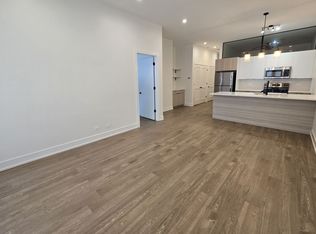 3312 N Halsted St #3R, Chicago, IL 60657