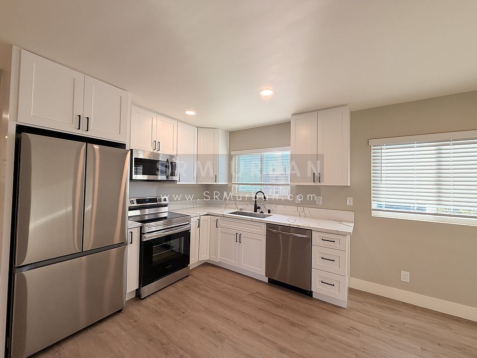 1st image of 4557 Iowa St APT 4