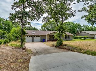 6409 Ponderosa Ln, Colleyville, TX 76034