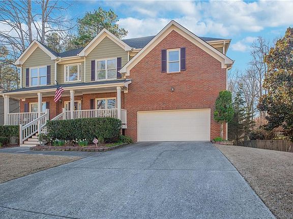 2nd image of 933 Brookgreen Pl