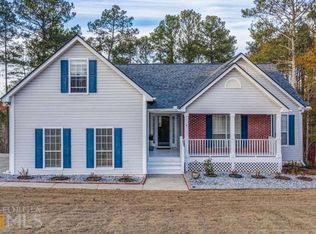 1690 Leigh Meadow Dr, Dacula, GA 30019