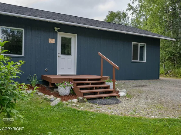 8281 E Gold Bullion Blvd, Palmer, AK 99645