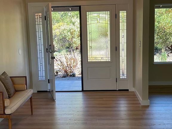 3rd image of 496 Oak Brook Court