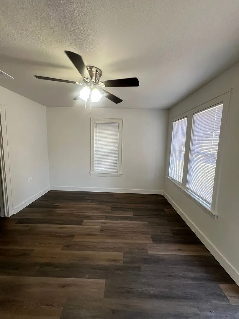 Updated 2 Bed 1 Bath — Photo 3