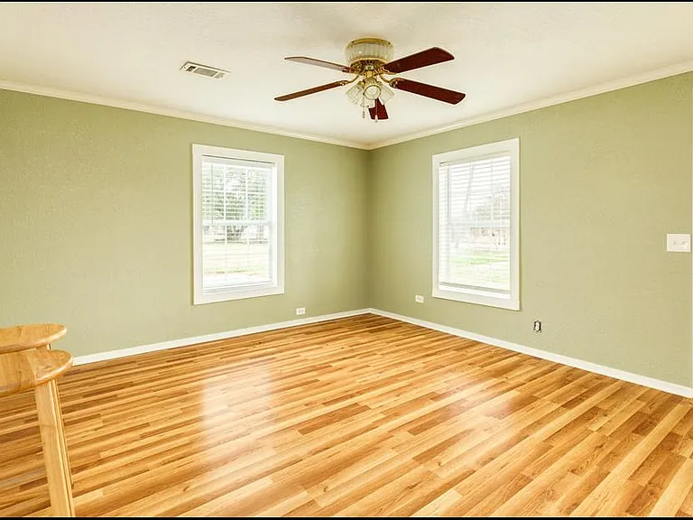 2408 Shanks Rd — Photo 15