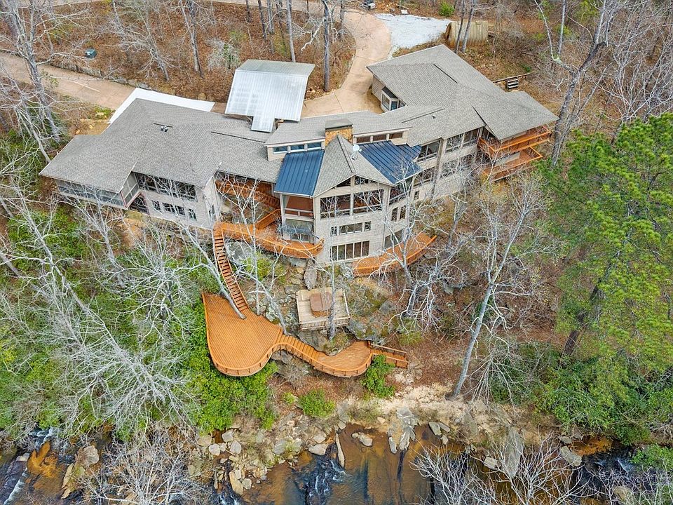 1st image of 1290 Davis Rd