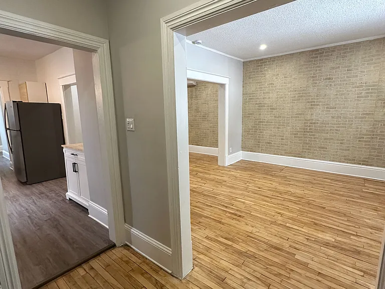 53 Heney St #1 — Photo 5