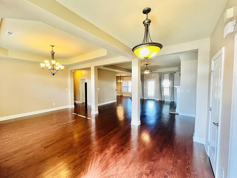 630 Summer Cove Cir NW — Photo 3