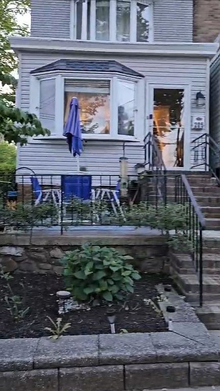 205 Water St - Property Image