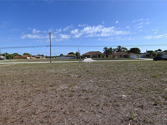 5th image of 1506 SW 28th St