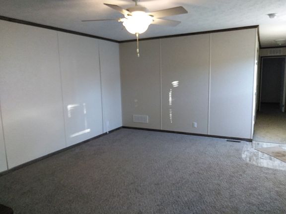 5th image of 504 Mariwood Dr