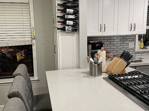 4th image of 11016 73rd Ave E