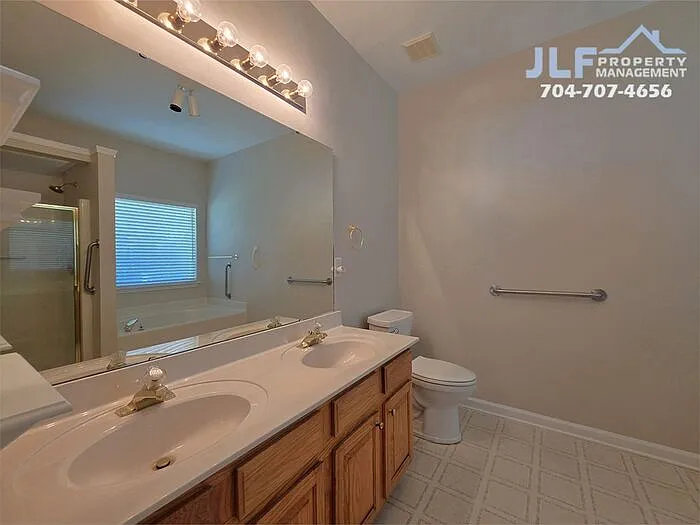 4730 Willow Glen Rd — Photo 14