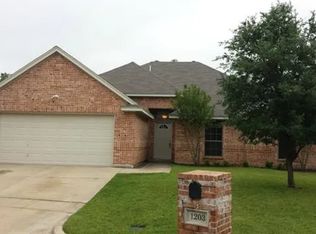 1203 Dorset Ct, Arlington, TX 76001