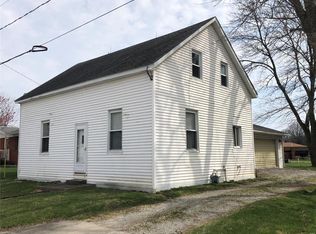 8024 Main St, Saint Rose, IL 62230