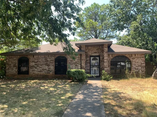 2435 Eastern Oaks Dr, Dallas, TX 75227