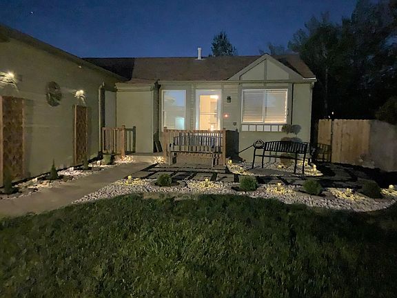 Night uplight accents