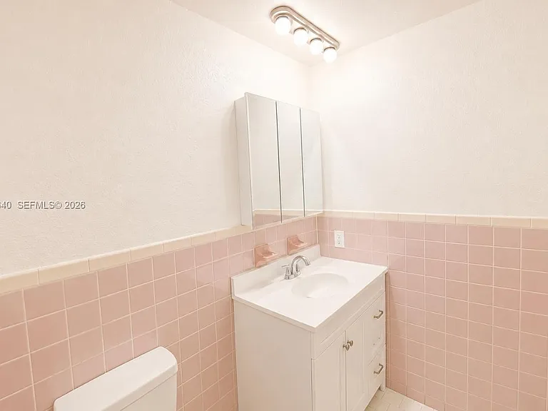 20674 NW 38th Ave — Photo 11