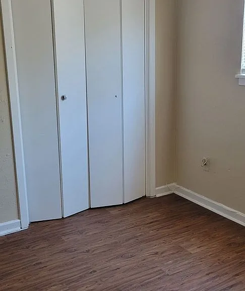 304 Carpenter St — Photo 12