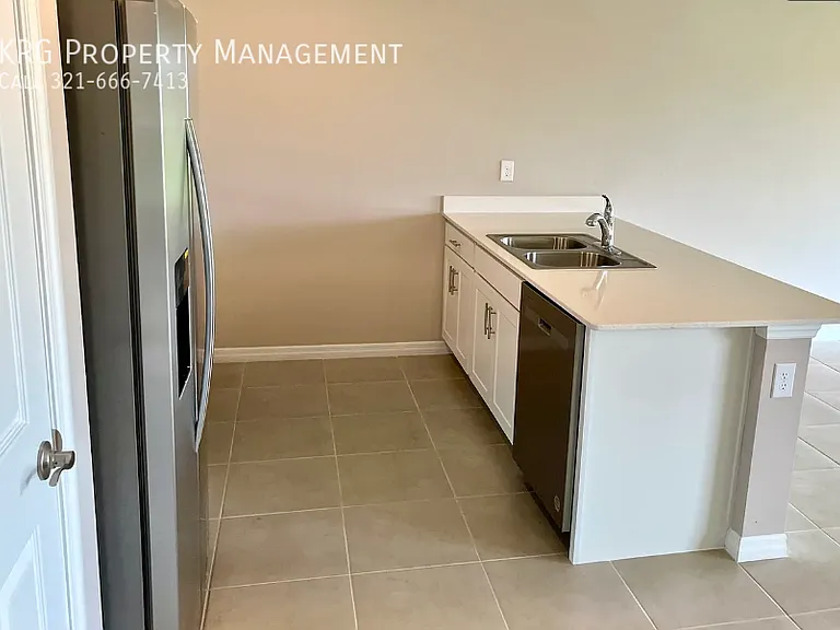 9018 W Justice Cir — Photo 3