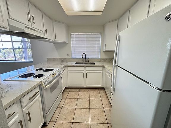3rd image of 4850 Bella Pacific Row Unit 260
