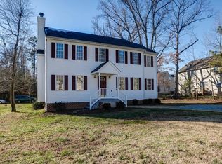 5030 Blackbird Dr, Midlothian, VA 23112