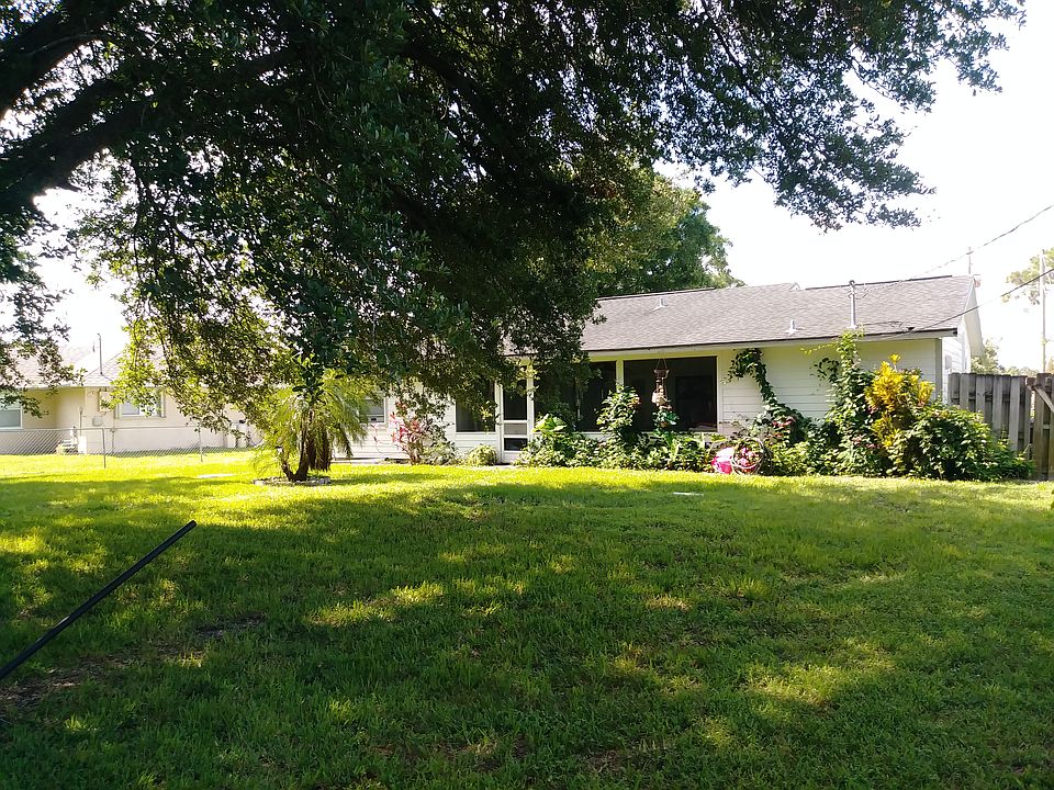 1st image of 2383 SE Harrington Ave