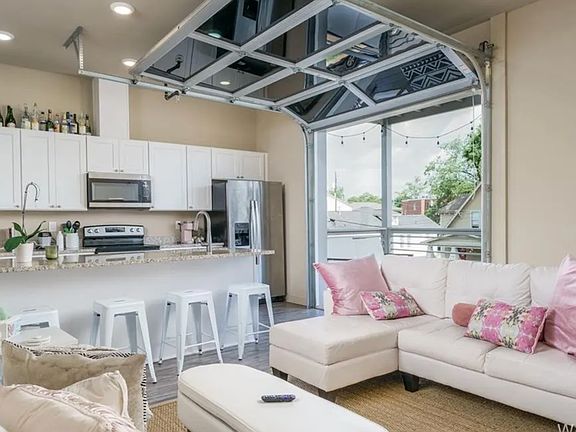 4th image of 1419 6th St #3