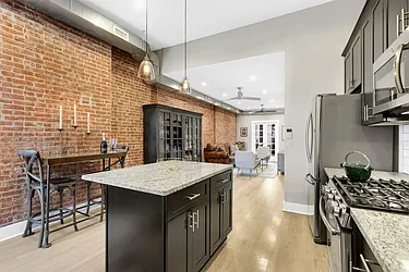 1112 Hudson Street, #5R