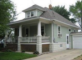 1315 Lawe St, Green Bay, WI 54301