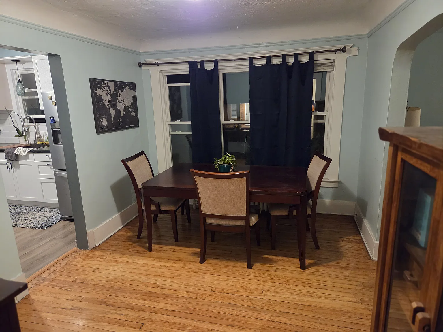 2 bed, 915 sqft, $1,500 — Photo 2