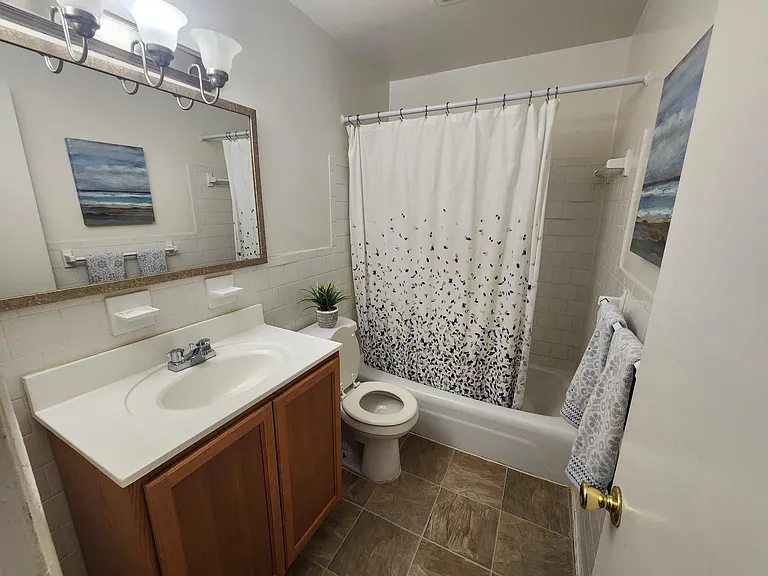 Morningside Apartments — Photo 13