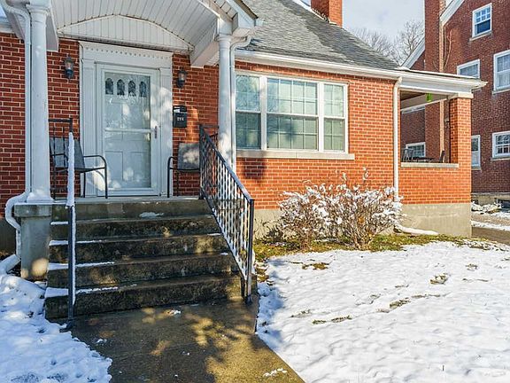 2nd image of 216 Burnam Ct
