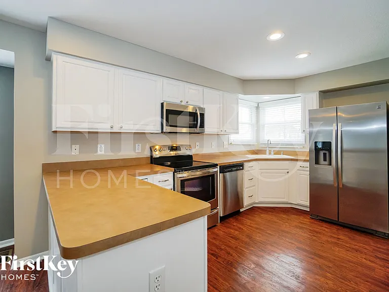242 Tar Heel Dr — Photo 8
