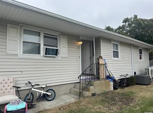 849 Provost Ave, Bellport, NY 11713