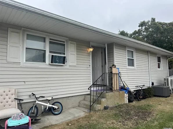 849 Provost Avenue, Bellport, NY 11713