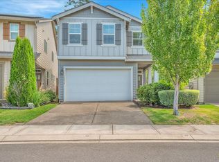 10070 NW Bartlett Loop, North Plains, OR 97133