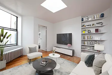 Rented by R New York