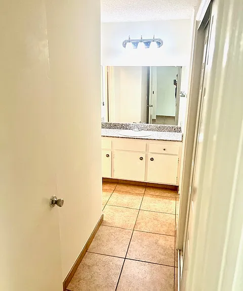 433 Pioneer Drive — Photo 17