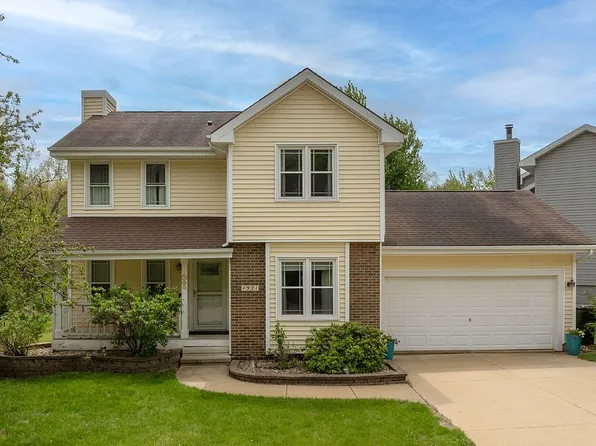 4921 Willowbend Rd NE, Cedar Rapids, IA 52411