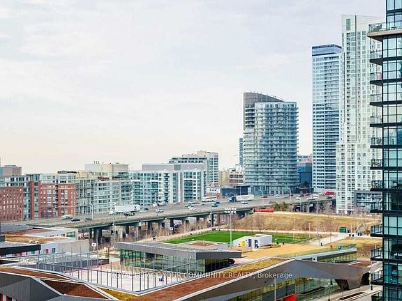 2nd image of 4K Spadina Ave #315