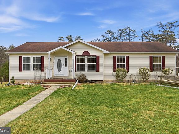 2nd image of 271 Packing Shed Rd