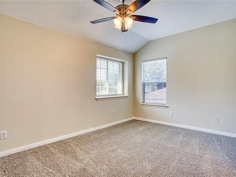 1107 Middle Brook Dr — Photo 27