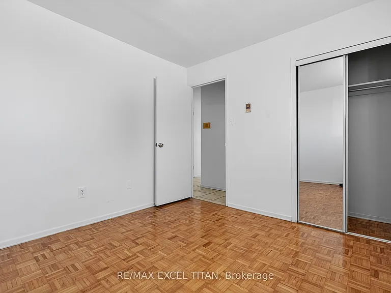 1042 Sheppard Ave W #G1 — Photo 14