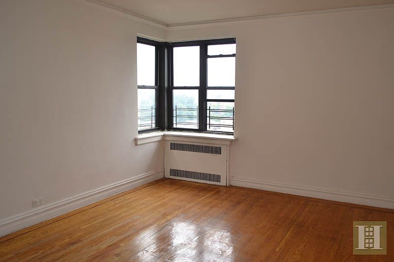 2nd image of 570 Fort Washington Ave APT 42A