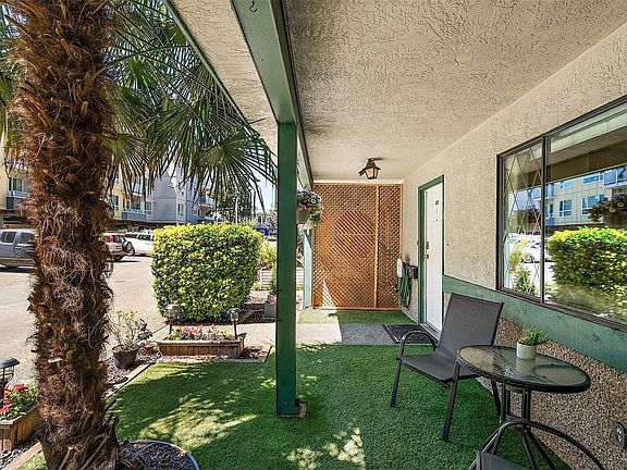 3rd image of 2763 Jacklin Rd #113